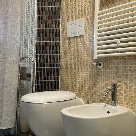 Venetian Breeze بيت ضيافة *